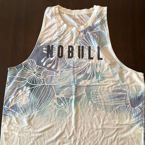 Nobull hick neck tank